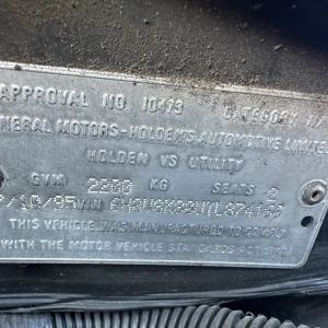 Holden Commodore 1995 Black Auto Petrol