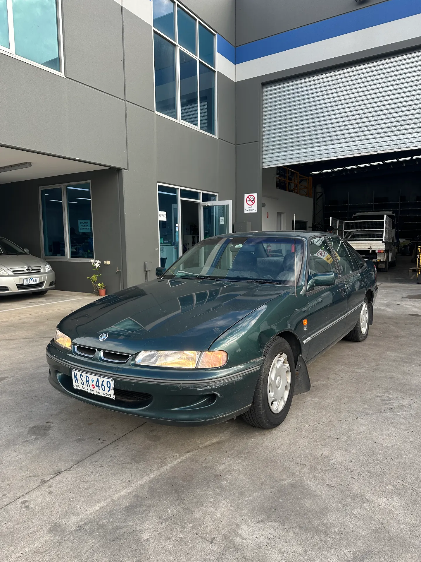 Car Wreckers - Holden Commodore 1996 Green Auto Petrol