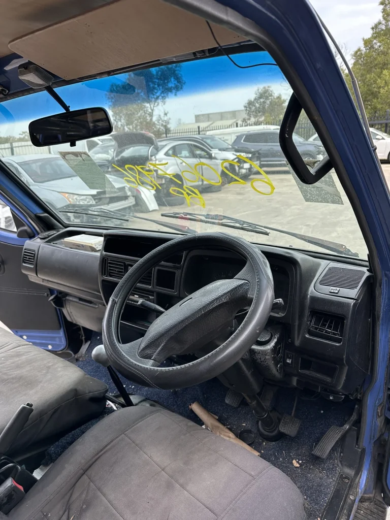 Ford Econovan 1998 Blue Man Petrol