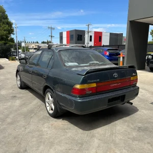 Toyota Corolla 1998 Green Man Petrol