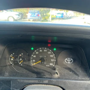 Toyota HiAce 1999 White Manual Petrol