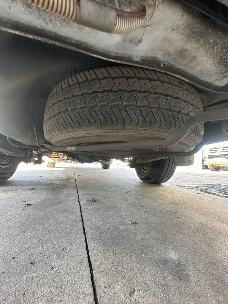 Toyota HiAce 1999 White Manual Petrol