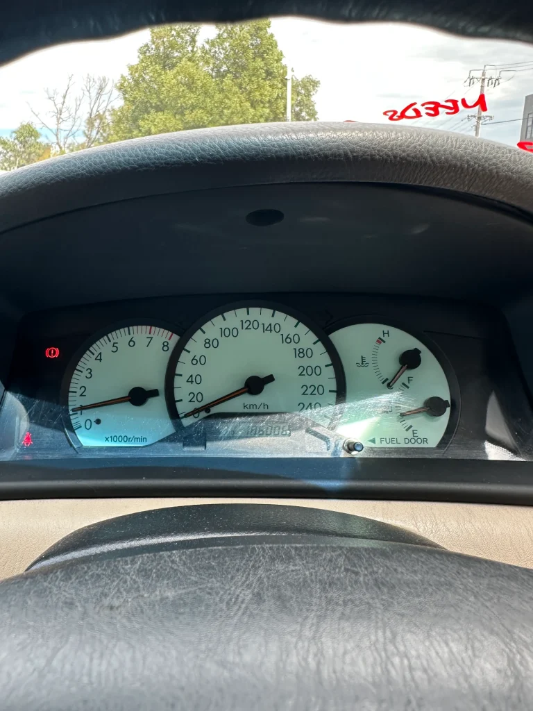 Toyota Corolla 2001 Silver Man Petrol