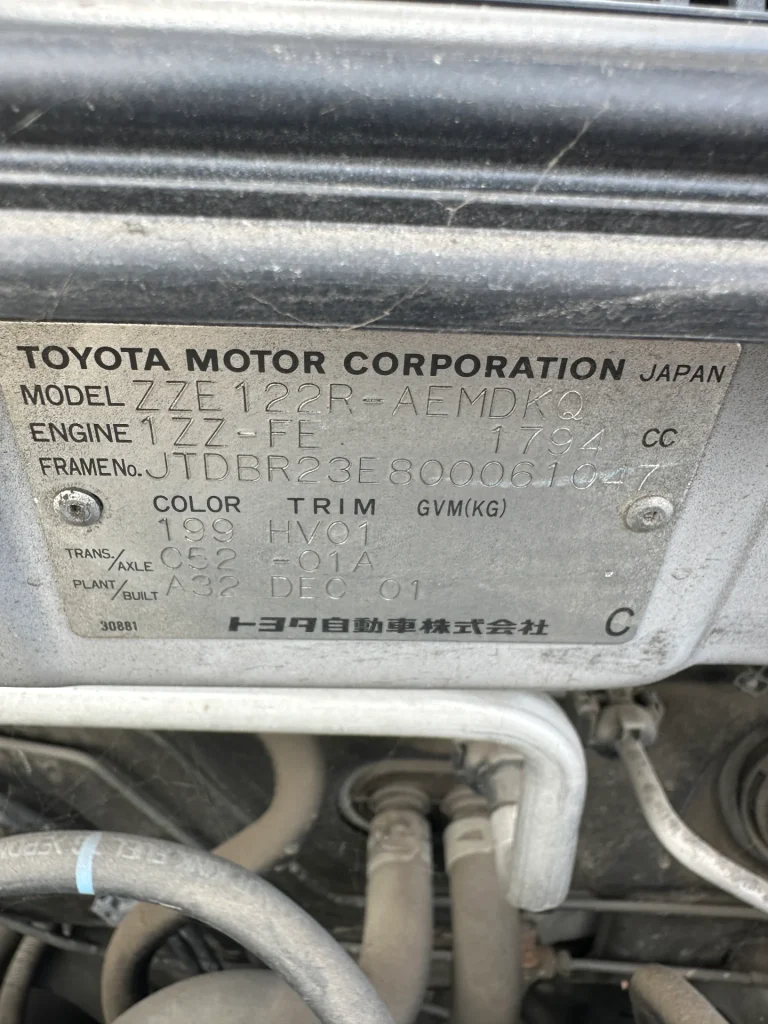 Toyota Corolla 2001 Silver Man Petrol