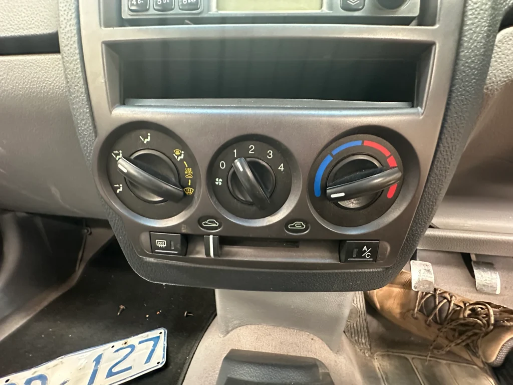 Hyundai Getz 2002 Black Man Petrol