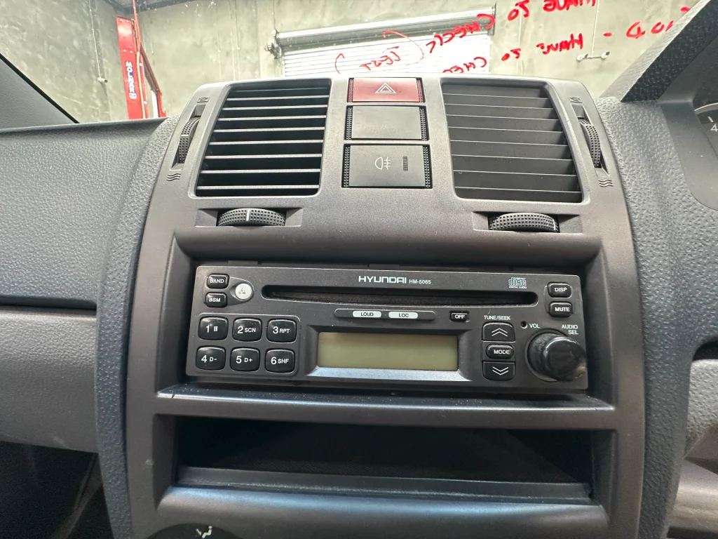 Hyundai Getz 2002 Black Man Petrol