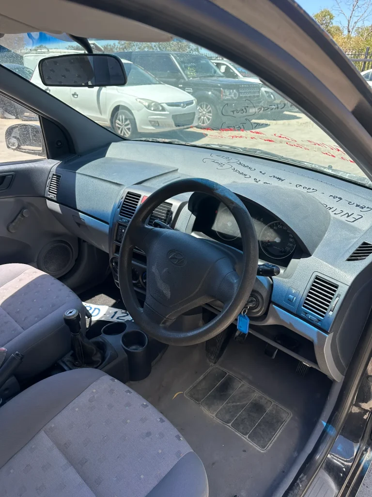 Hyundai Getz 2002 Black Man Petrol