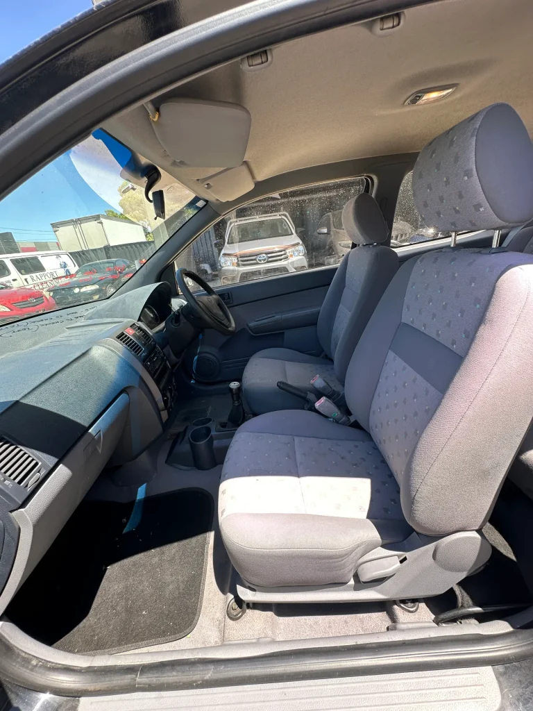 Hyundai Getz 2002 Black Man Petrol