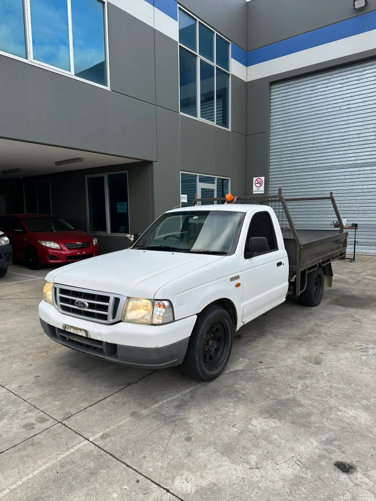 Ford Courier 2003 White Manual Diesel