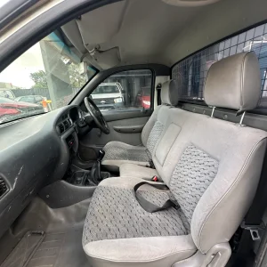 Ford Courier 2003 White Manual Diesel