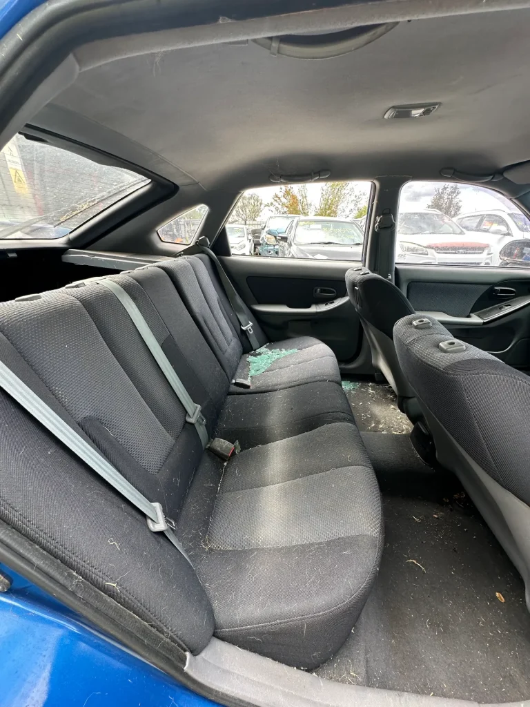 Hyundai Elantra 2004 Blue Manual Petrol