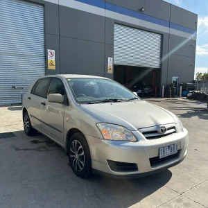 Toyota Corolla 2004 Silver Auto Petrol