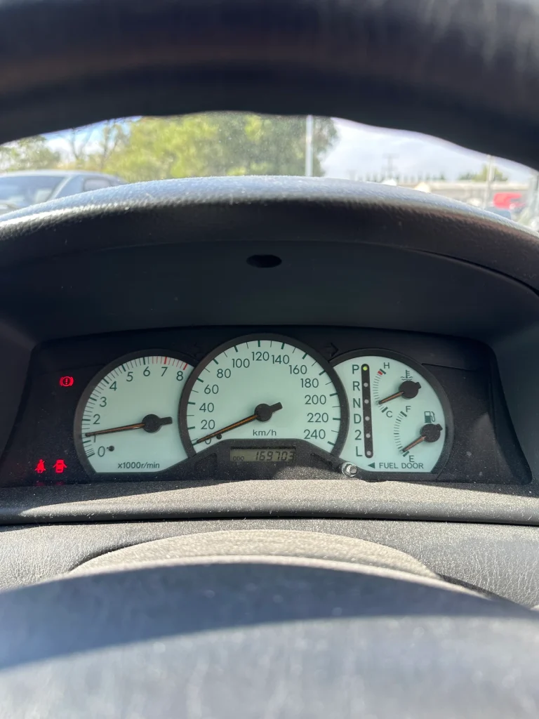 Toyota Corolla 2004 Silver Auto Petrol