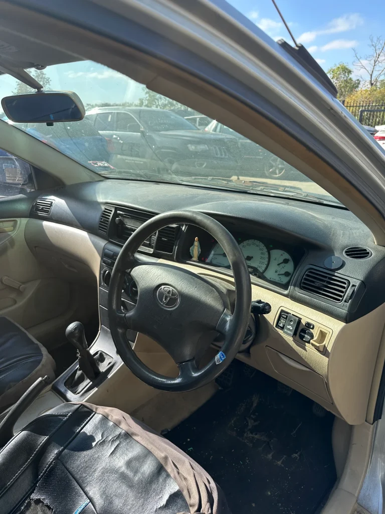 Toyota Corolla 2004 Silver Manual Petrol