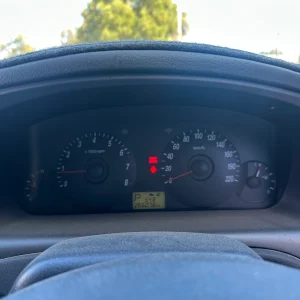 Hyundai Elantra 2005 Gold Auto Petrol
