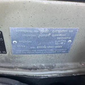 Hyundai Elantra 2005 Gold Auto Petrol