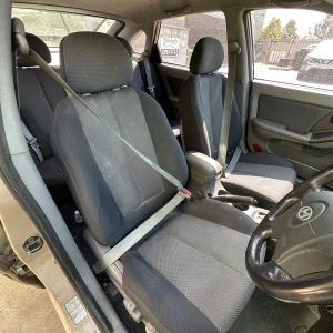 Hyundai Elantra 2005 Gold Auto Petrol