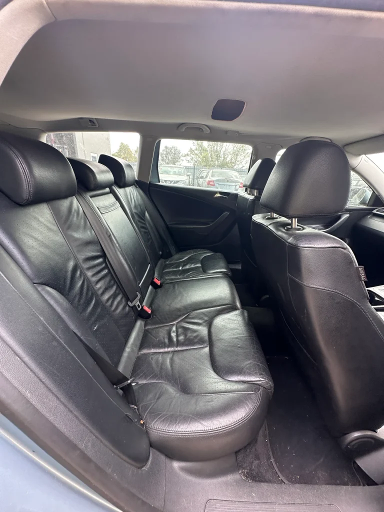 Volkswagen Passat 2006 Blue Auto Petrol