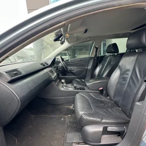 Volkswagen Passat 2006 Blue Auto Petrol