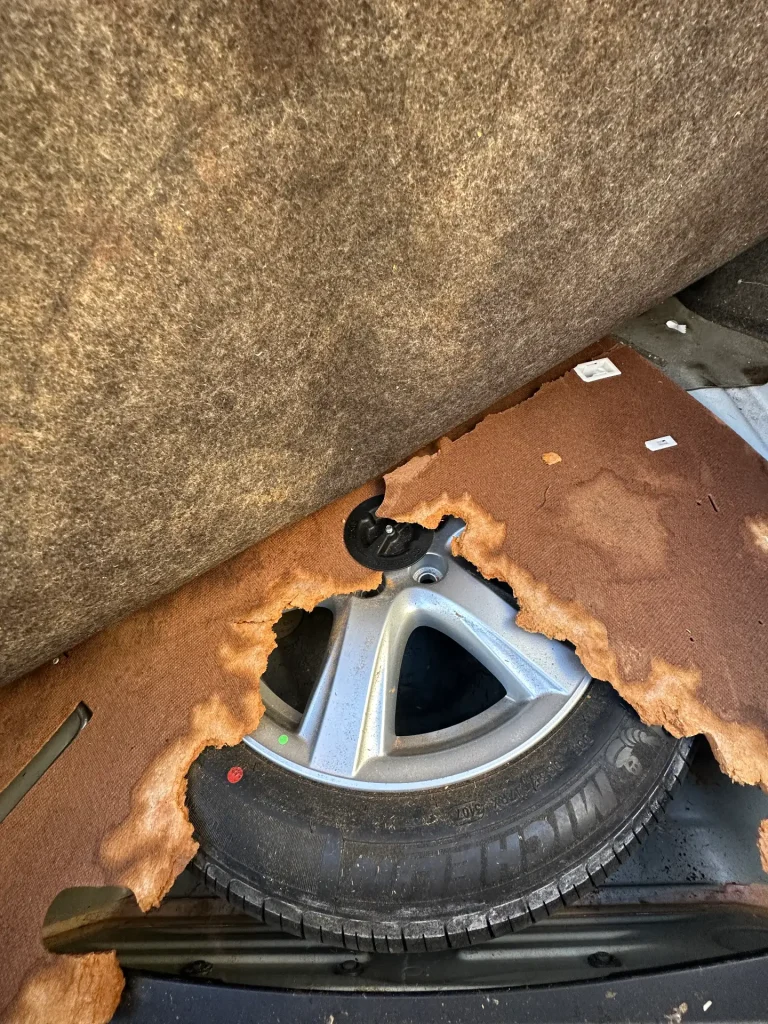 Toyota Camry 2007 White Auto Petrol