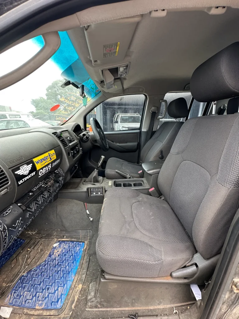 Nissan Navara 2009 Black Man Diesel