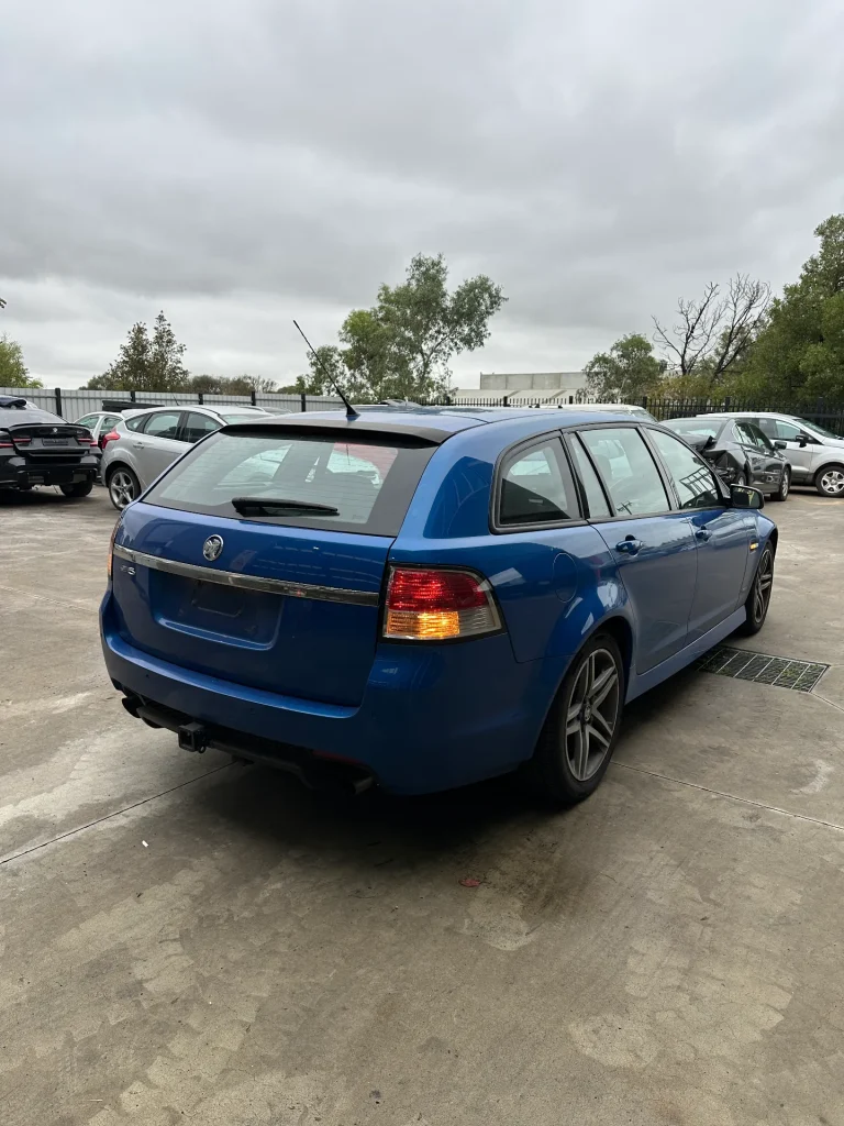 Holden Commodore 2010 Blue Auto Petrol