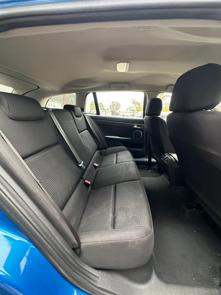 Holden Commodore 2010 Blue Auto Petrol