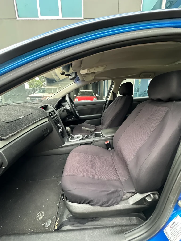 Holden Commodore 2010 Blue Auto Petrol