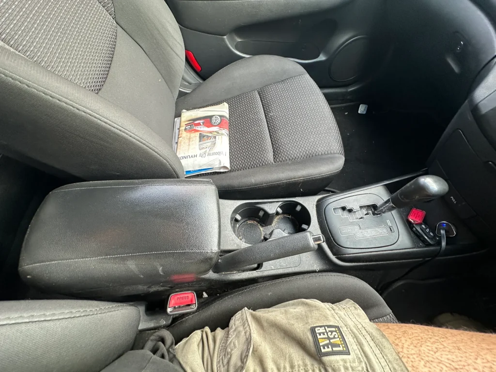 Hyundai i30cw 2010 White Auto Petrol