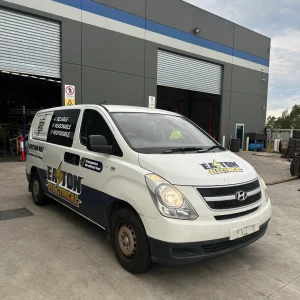 Hyundai iLoad 2010 White Auto Diesel