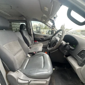 Hyundai iLoad 2010 White Auto Diesel