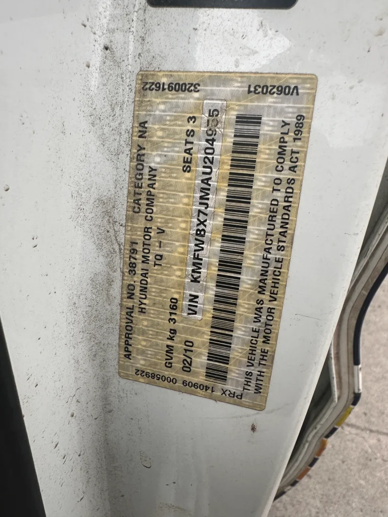 Hyundai iLoad 2010 White Auto Diesel