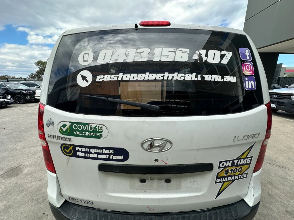 Hyundai iLoad 2010 White Auto Diesel