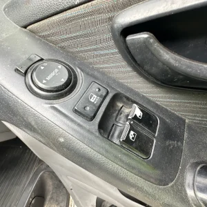 Hyundai iLoad 2010 White Auto Diesel