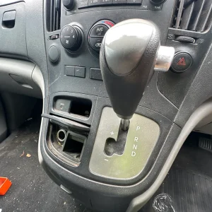 Hyundai iLoad 2010 White Auto Diesel