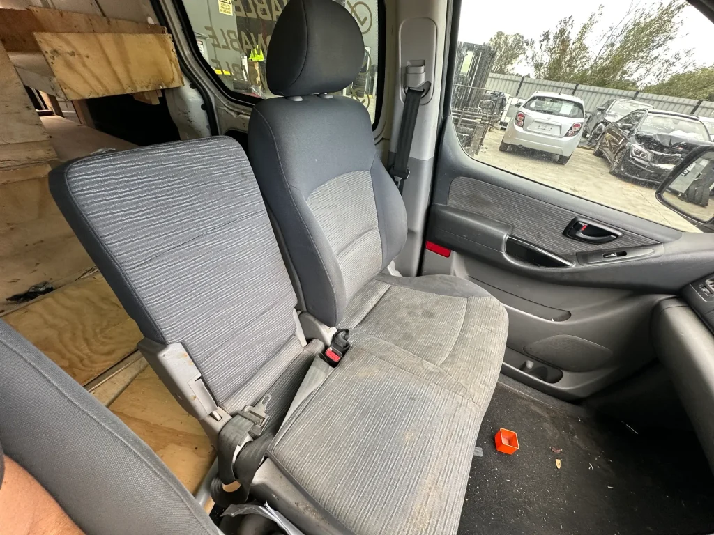 Hyundai iLoad 2010 White Auto Diesel