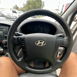 Hyundai iLoad 2010 White Auto Diesel