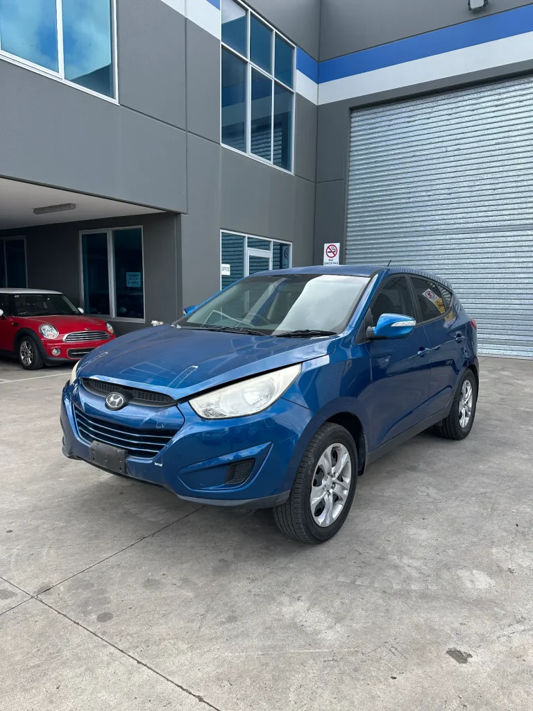 Hyundai ix35 2010 Blue Manual Petrol