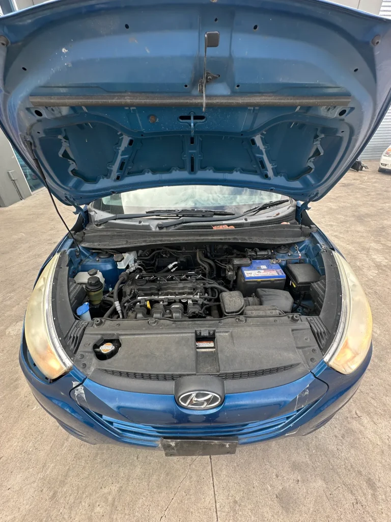 Hyundai ix35 2010 Blue Manual Petrol