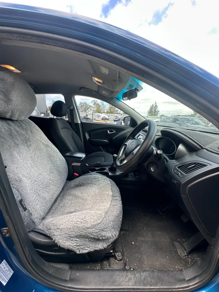 Hyundai ix35 2010 Blue Manual Petrol