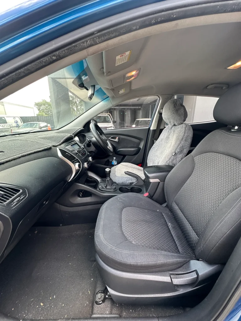 Hyundai ix35 2010 Blue Manual Petrol