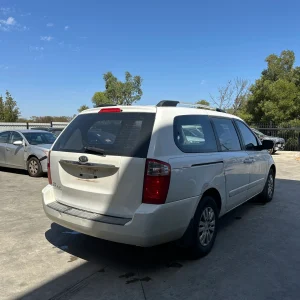 Kia Carnival 2010 White Auto Petrol