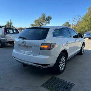Mazda CX7 2010 White Auto Petrol