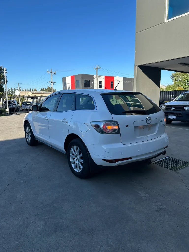 Mazda CX7 2010 White Auto Petrol