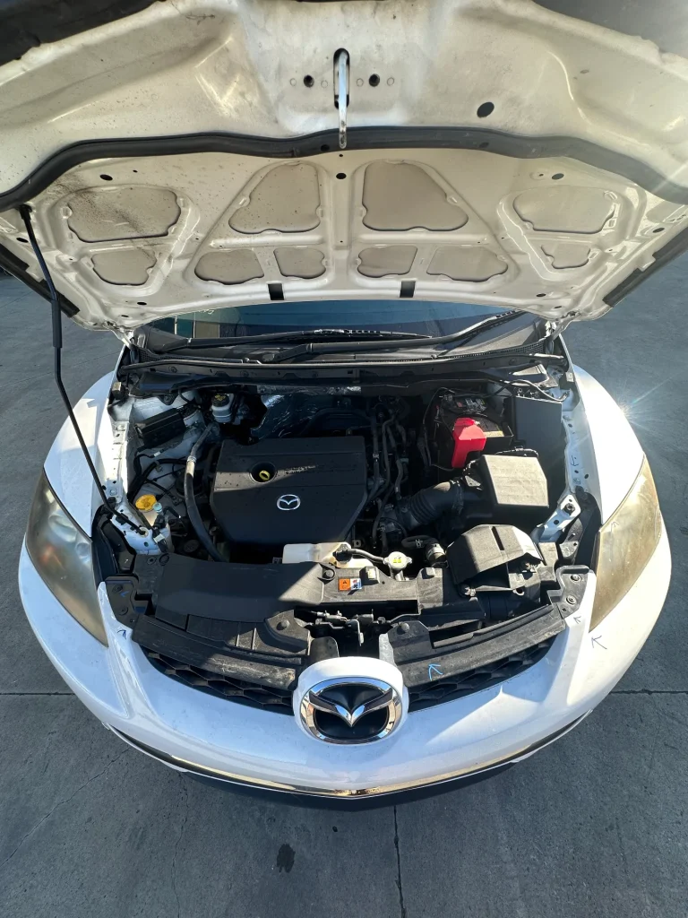 Mazda CX7 2010 White Auto Petrol