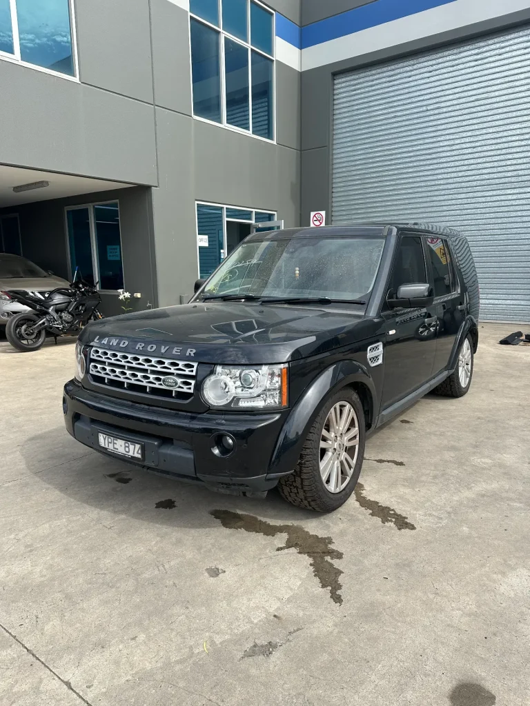 Land rover Discovery 2011 Black Man Diesel