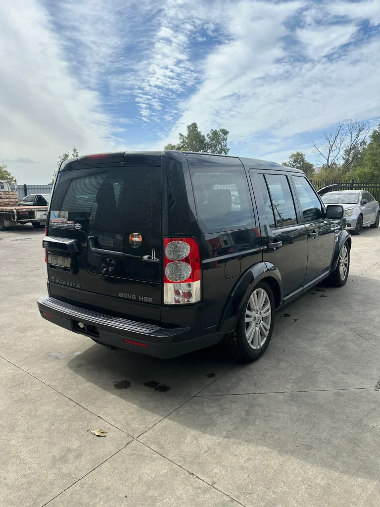 Land rover Discovery 2011 Black Man Diesel