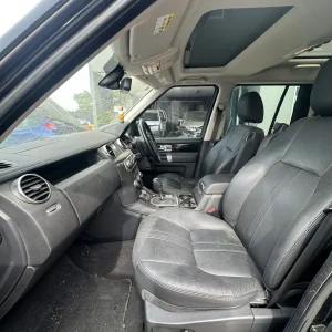 Land rover Discovery 2011 Black Man Diesel
