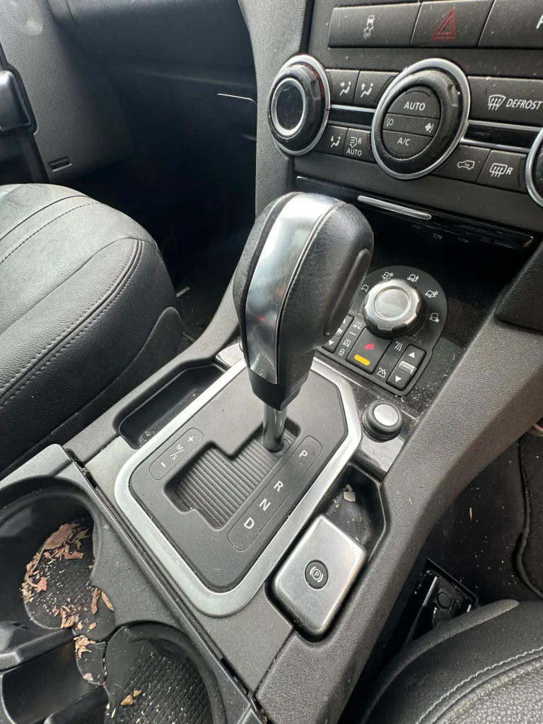 Land rover Discovery 2011 Black Man Diesel
