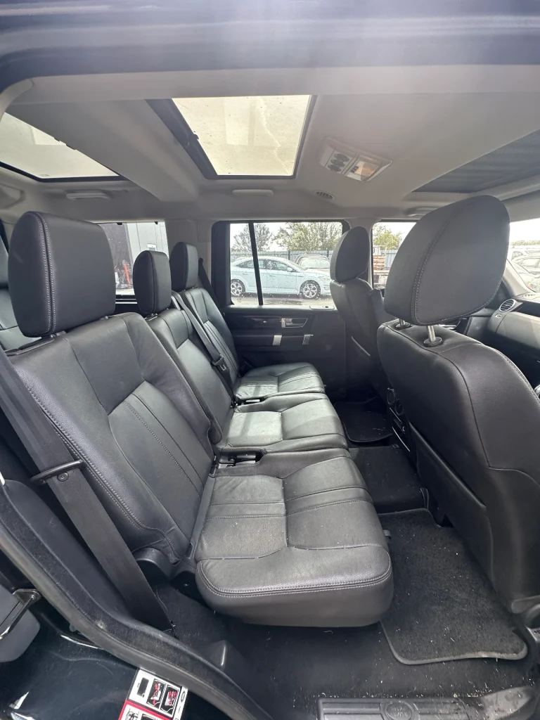 Land rover Discovery 2011 Black Man Diesel